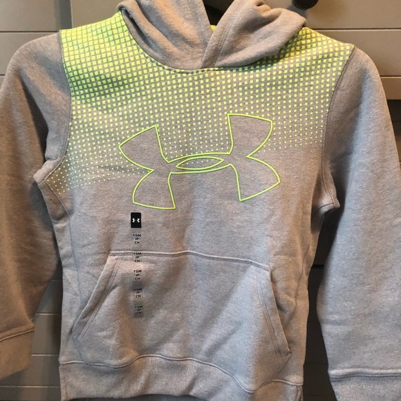 Under Armour Other - Boys UA hoodie Under Armour Other - Boys UA hoodie